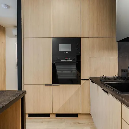 Klimatyzowany Very Berry Z Parkingiem W Poznaniu By Renters * 포즈난