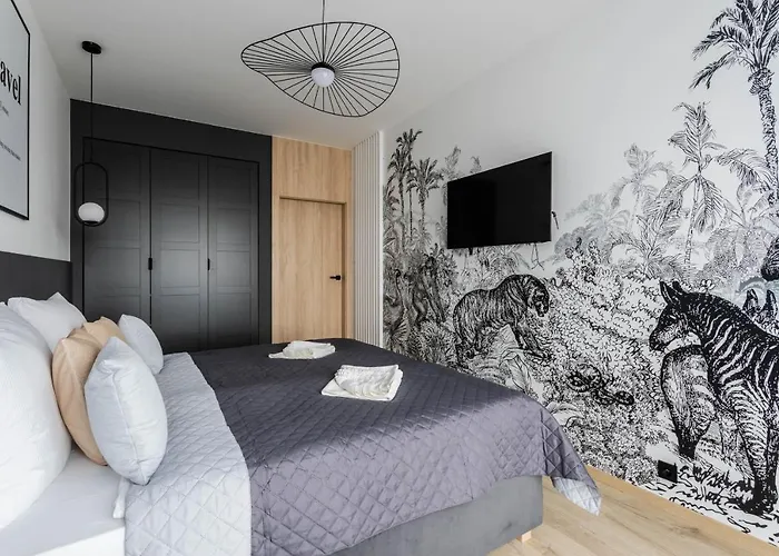 Appartamento Klimatyzowany Very Berry Z Parkingiem W Poznaniu By Renters