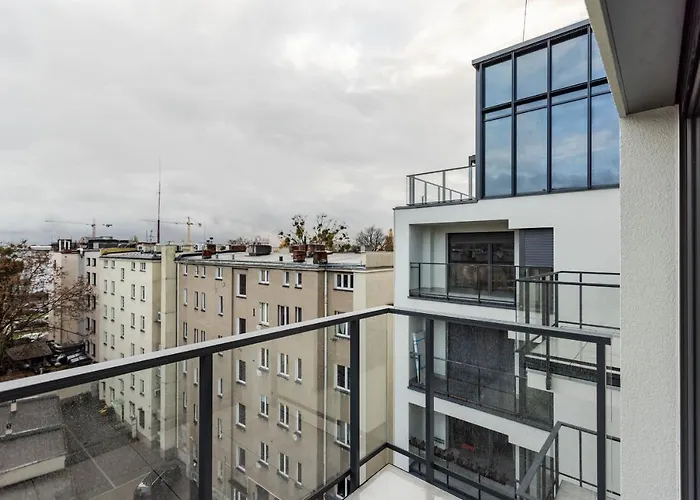 Klimatyzowany Very Berry Z Parkingiem W Poznaniu By Renters Apartmán *